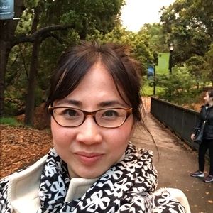 Meet your Posher, Quynh